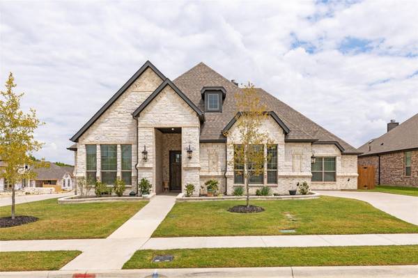 746 Larkspur Lane, Midlothian, TX 76065