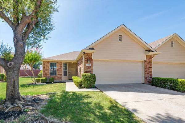 2352 San Jacinto Drive, Lewisville, TX 75067