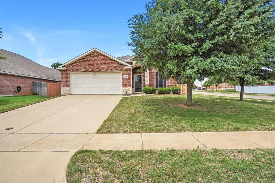 1100 Junegrass Lane, Crowley, TX 76036