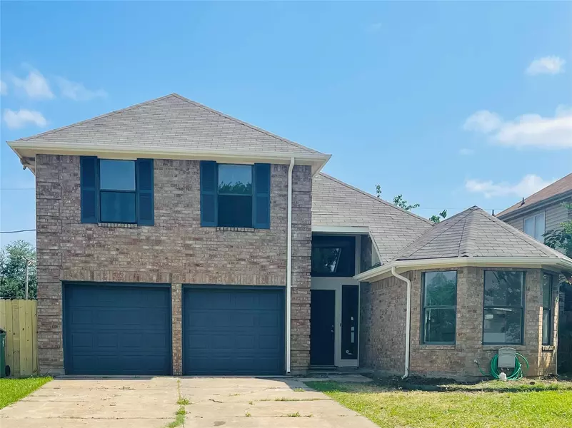 824 Cornfield Drive, Arlington, TX 76017