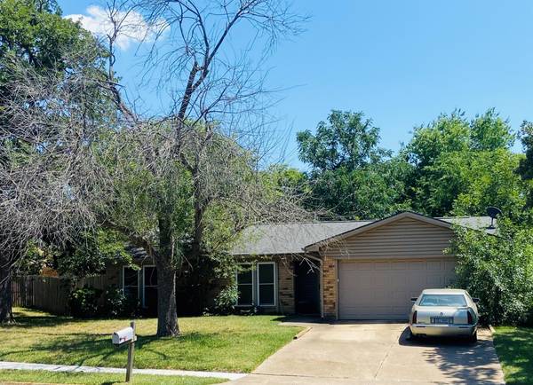 3317 Meadow Wood Lane, Bedford, TX 76021