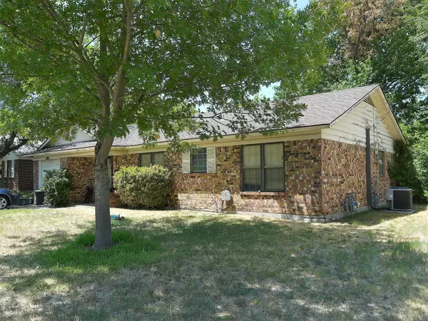 Crowley, TX 76036,805 E Bovell Street