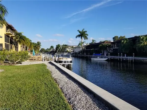 1380 Blue Point AVE,  Naples,  FL 34102