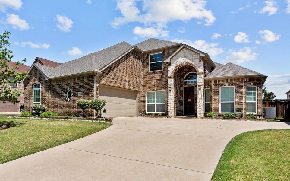 2832 Arenoso, Grand Prairie, TX 75054