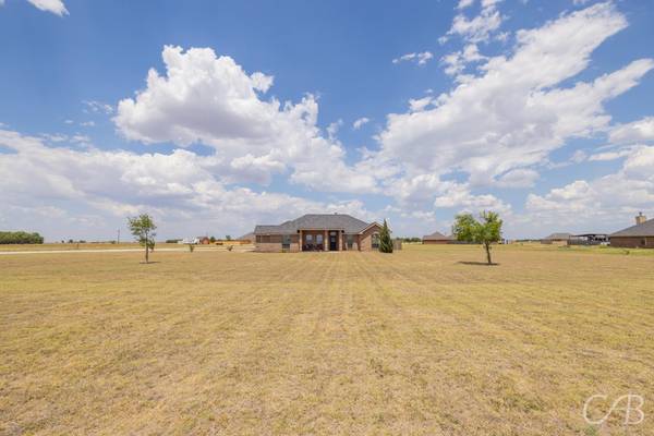 4141 Private Road 6051, Hawley, TX 79525