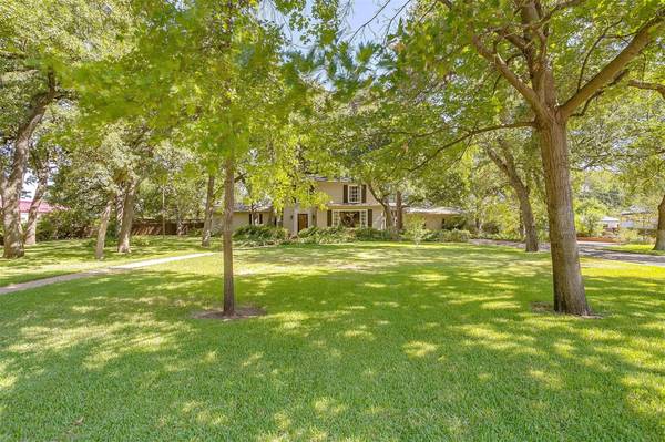 Fort Worth, TX 76103,4221 Kenwood Court