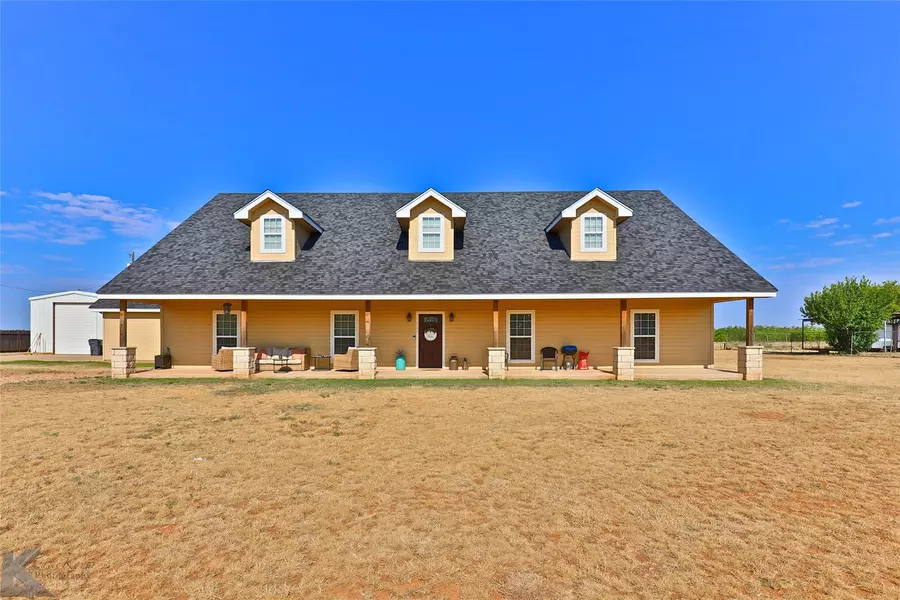 524 Avenue Q, Anson, TX 79501