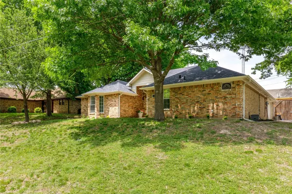 Van Alstyne, TX 75495,1080 E Jefferson Street