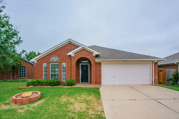 Arlington, TX 76001,6305 Stoneford Court