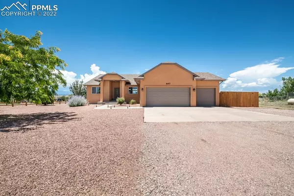 997 S Monterosa DR, Pueblo West, CO 81007