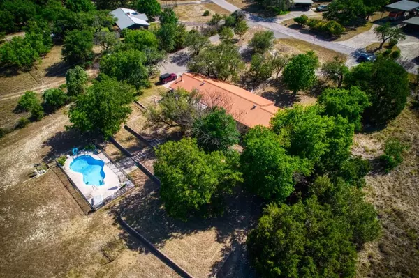 3 Kathie Lane,  Lampasas,  TX 76550