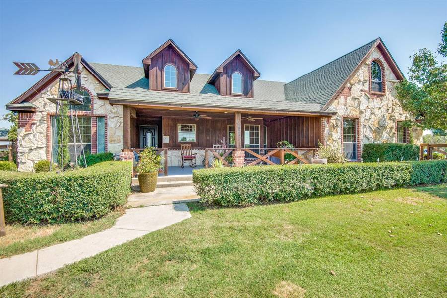 6943 Indian Hills Road, Aubrey, TX 76227