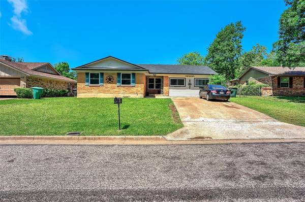 822 Patricia Drive, Sherman, TX 75090