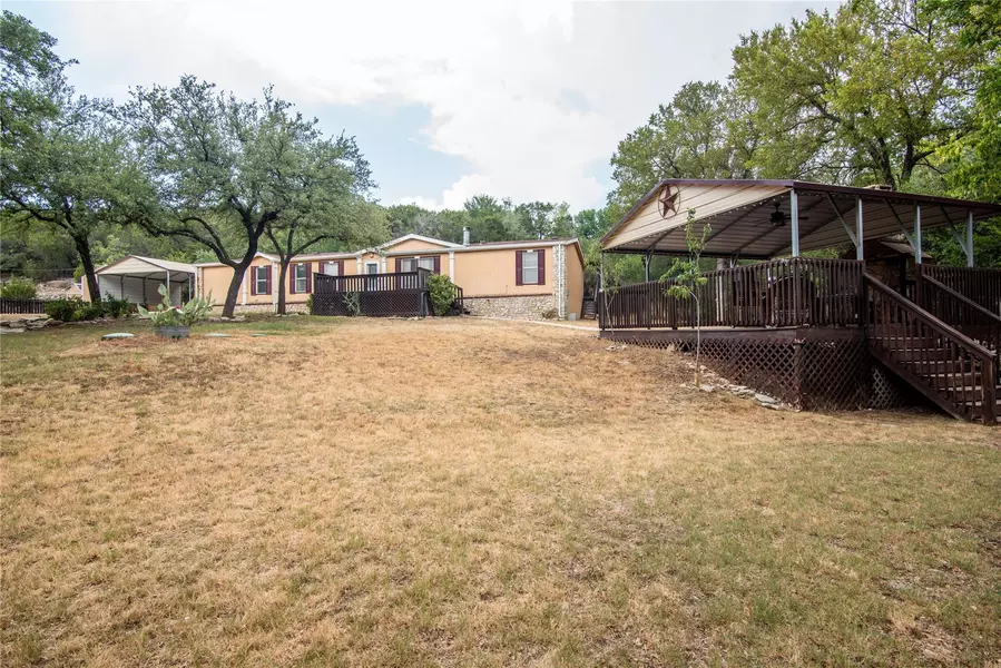 8936 Cattle Drive Court, Granbury, TX 76048