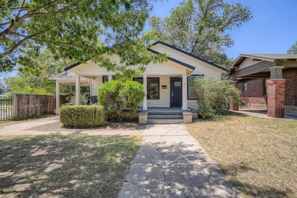 3717 Bunting Avenue, Fort Worth, TX 76107