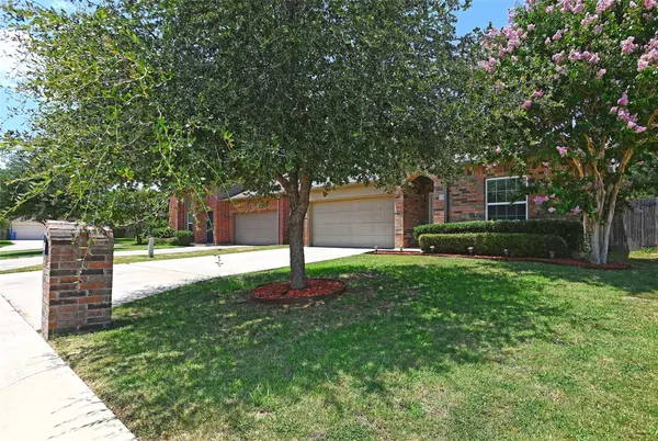 Lake Dallas, TX 75065,515 Highpark Court