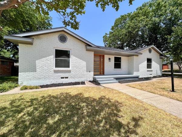 8431 Baumgarten Drive, Dallas, TX 75228