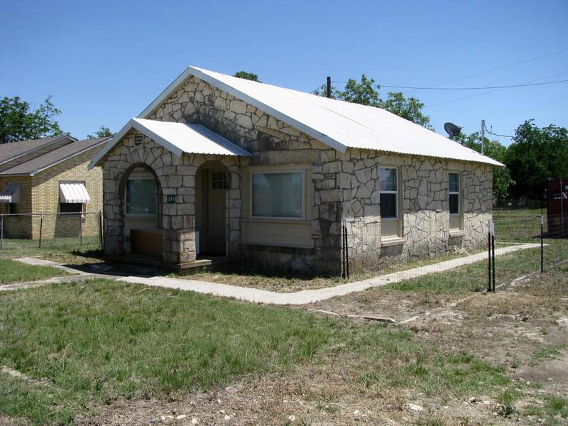 371 W US Highway 84, Evant, TX 76525