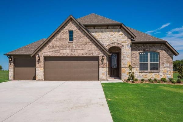 1068 Hickory Lane, Howe, TX 75459