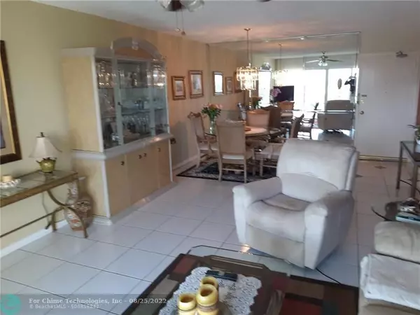 Pompano Beach, FL 33062,1200 Hibiscus Ave  #1503