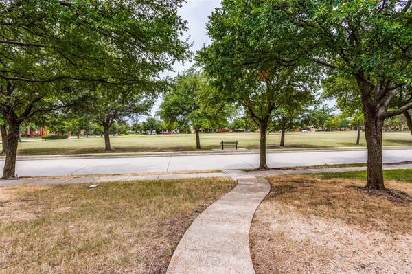 1604 Woodson Drive, Allen, TX 75002