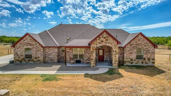 635 Dill Road, Weatherford, TX 76085