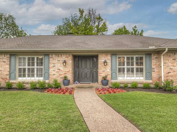 7017 Miramar Circle, Fort Worth, TX 76126