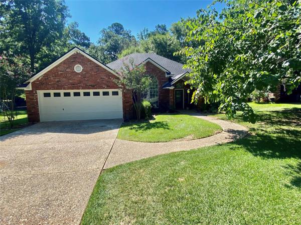 107 Spy Glass Hill Drive, Benton, LA 71006