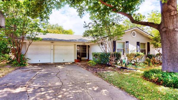 1228 Cloverdale Drive, Richardson, TX 75080