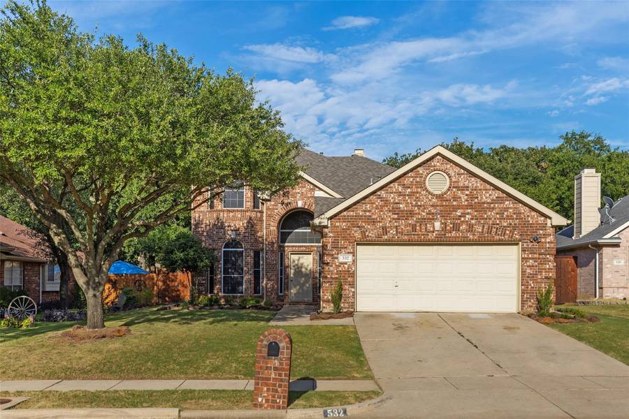 532 Briaroaks Drive, Lake Dallas, TX 75065