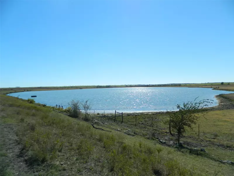 000 Lcr 182, Coolidge, TX 76635