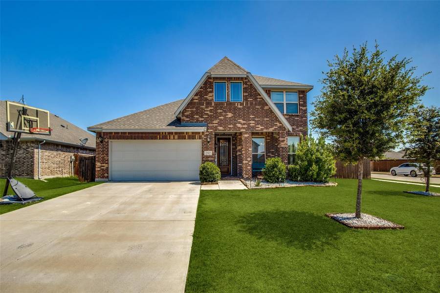 292 Pine Crest Drive, Justin, TX 76247