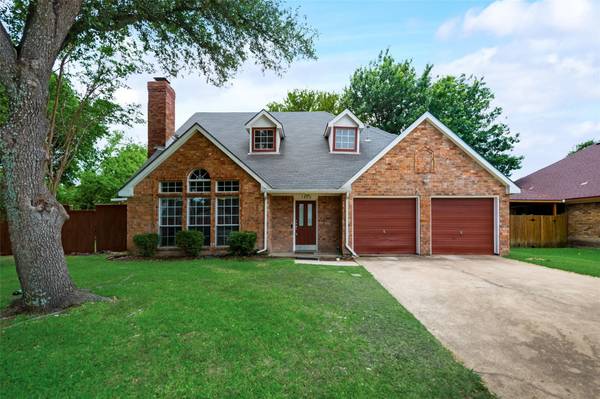 7422 Jessica Way,  Rowlett,  TX 75089