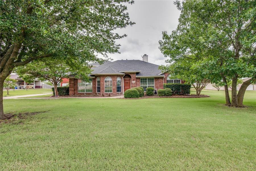 435 Meadow View Drive, Lavon, TX 75166