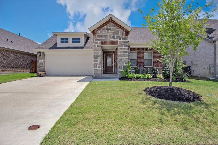 10120 Callan Lane, Fort Worth, TX 76131