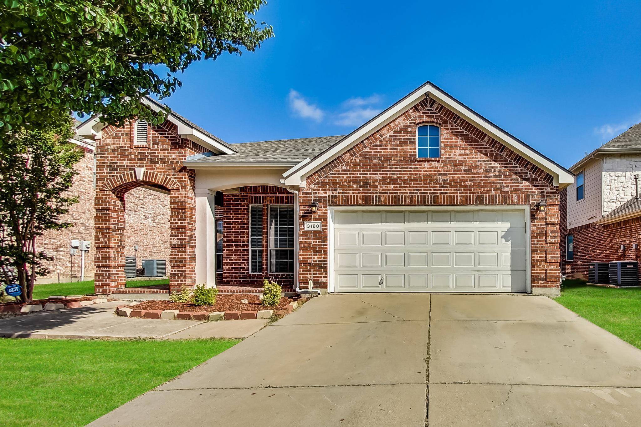 Grand Prairie, TX 75054,3180 Guadaloupe