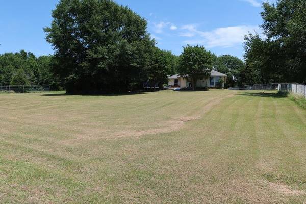 Lot 5 Lagoon, Gun Barrel City, TX 75156