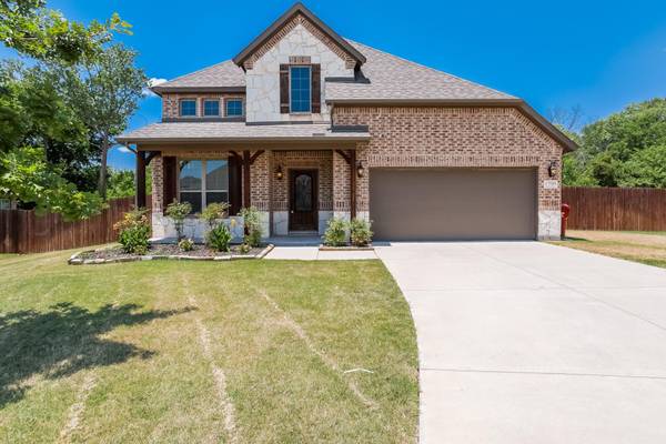 1700 Southridge Drive, Van Alstyne, TX 75495