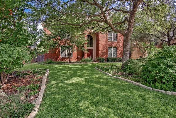 2207 Branchwood Drive, Arlington, TX 76001