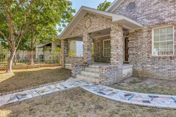 2512 Hanna Avenue, Fort Worth, TX 76164