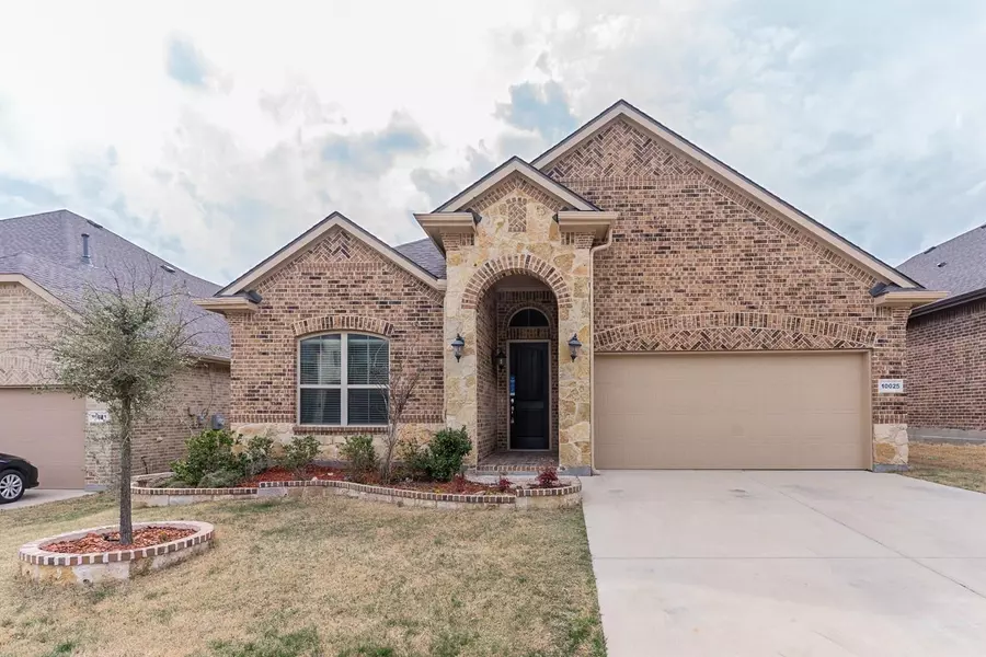 10025 Tule Lake Road, Fort Worth, TX 76177