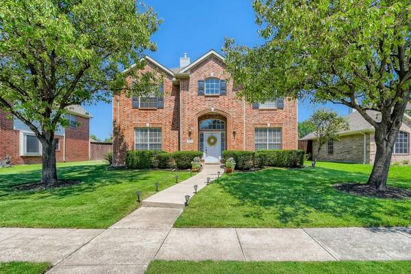 3853 Gillespie Drive, Carrollton, TX 75010