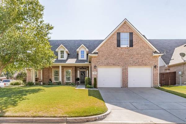 507 Mattie Lane, Lake Dallas, TX 75065