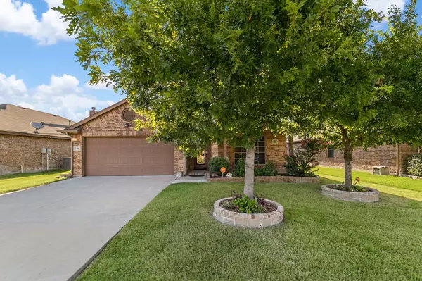 Saginaw, TX 76131,149 Spring Hollow Drive