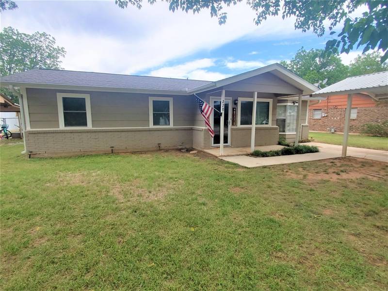 228 Crescent Drive, Early, TX 76802