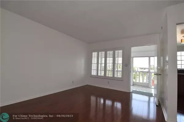 Pompano Beach, FL 33060,1965 SE 5th Ct  #305