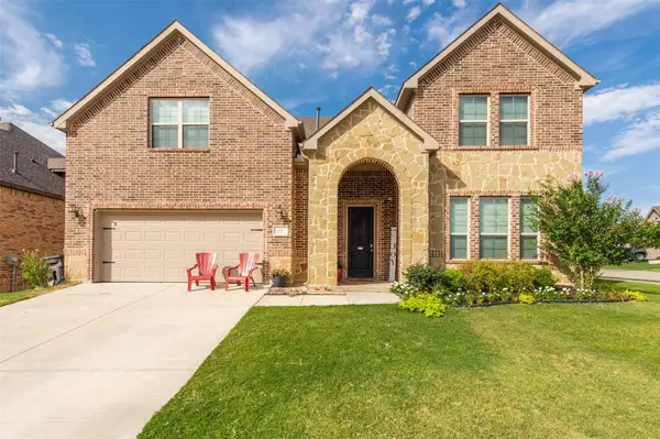 273 Soaring Hills Boulevard, Fort Worth, TX 76108