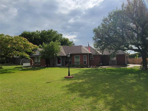 4020 Ovilla Road, Waxahachie, TX 75167