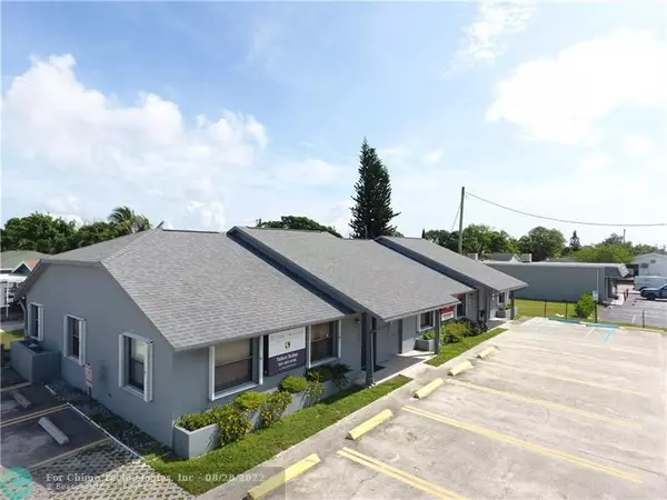 Lantana, FL 33462,777 W Lantana Rd