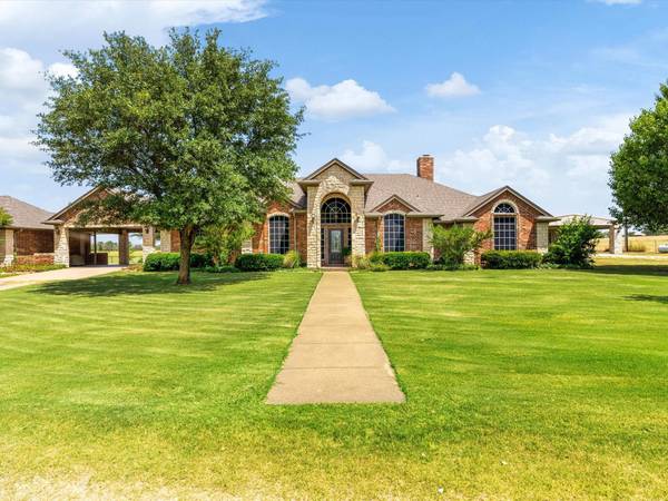 2900 County Road 1110, Rio Vista, TX 76093